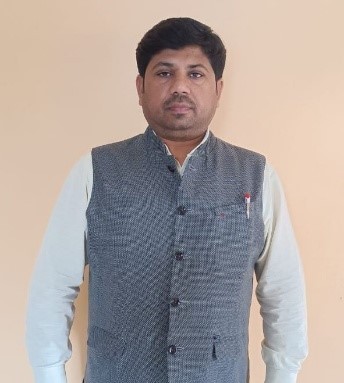 Dr. Niraj Kumar